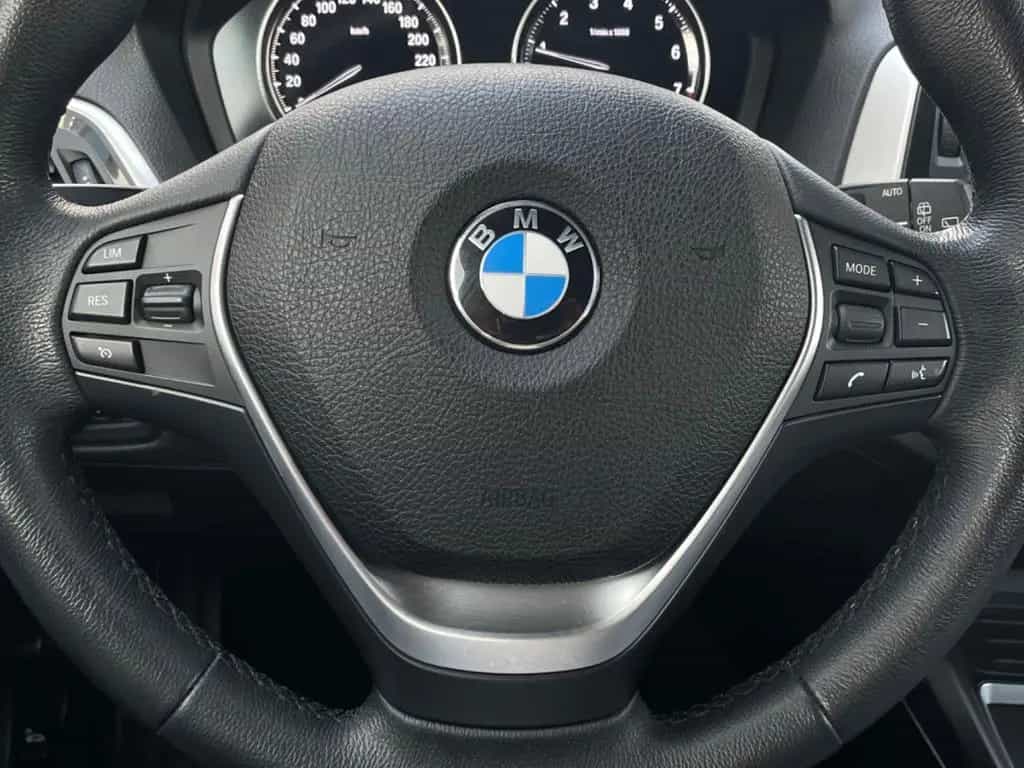 BMW 118 i Advantage 06/2018-photo-13