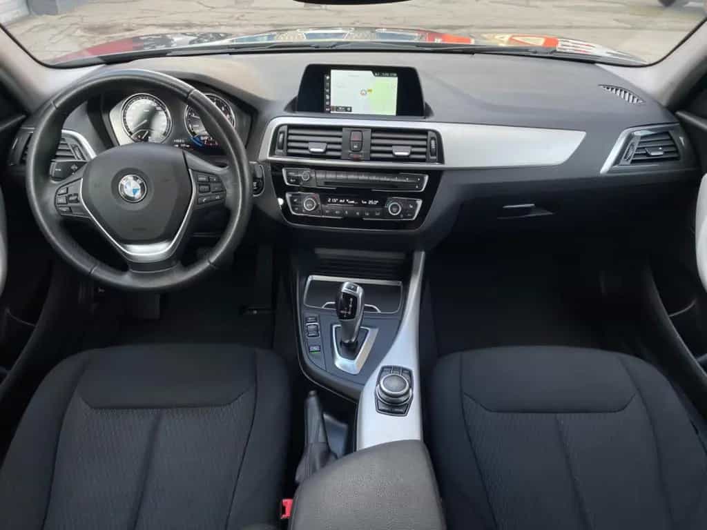 BMW 118 i Advantage 06/2018-photo-25