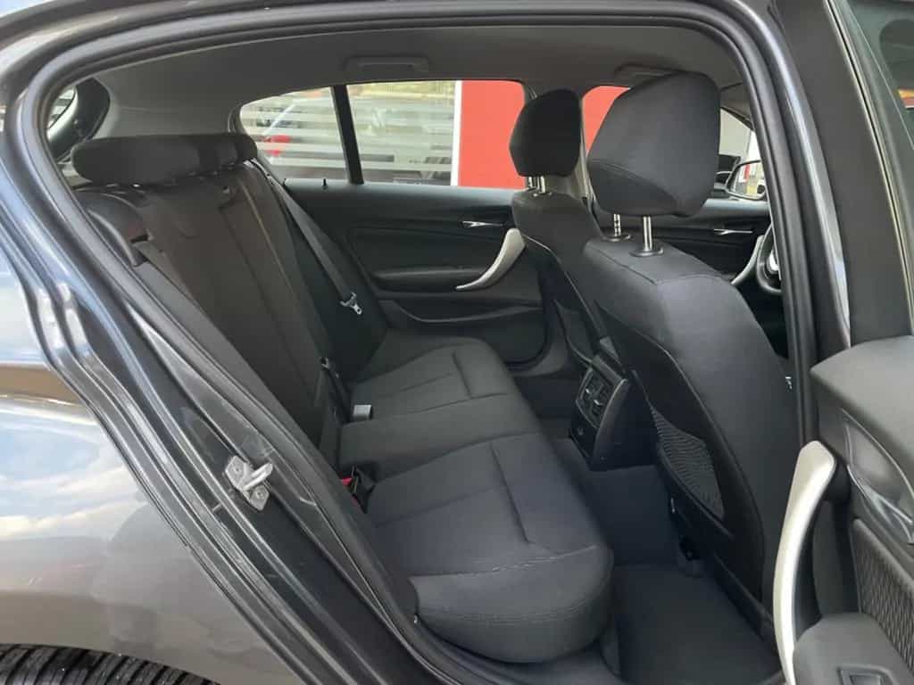 BMW 118 i Advantage 06/2018-photo-32
