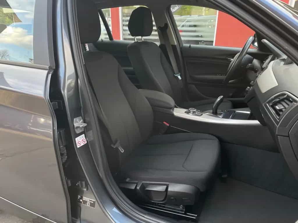 BMW 118 i Advantage 06/2018-photo-39