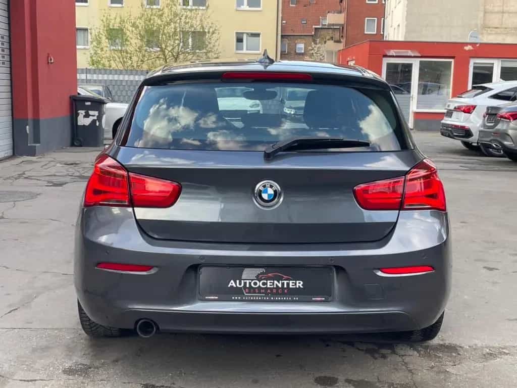 BMW 118 i Advantage 06/2018-photo-5