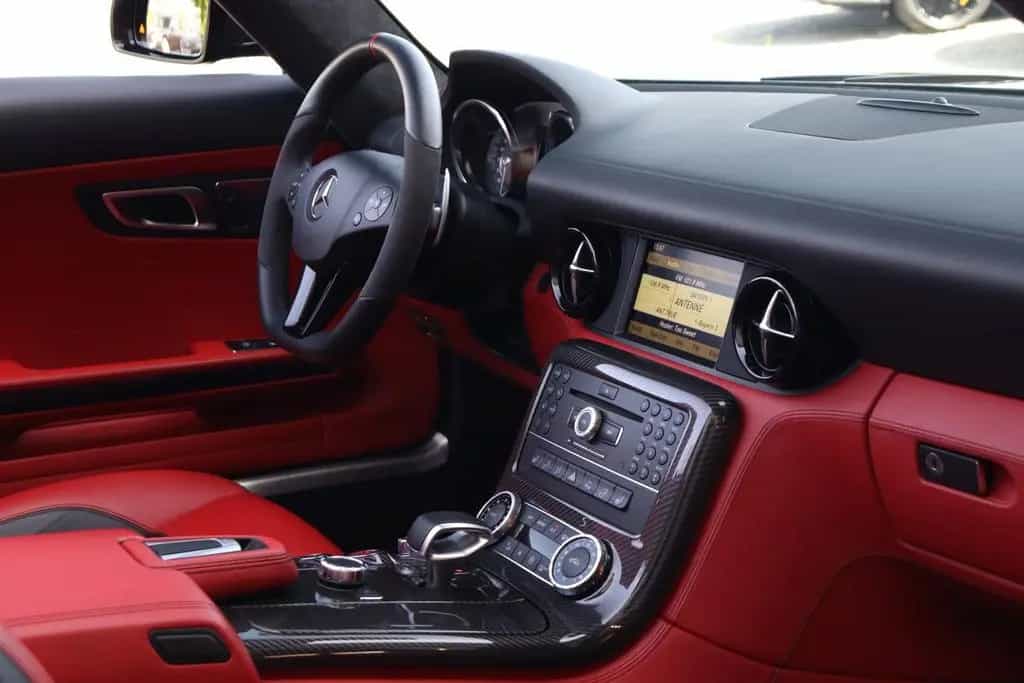 Mercedes-Benz SLS AMG GT Roadster +CARBON+B&O+BRD+U-FREI+KAMER 11/2012-photo-23