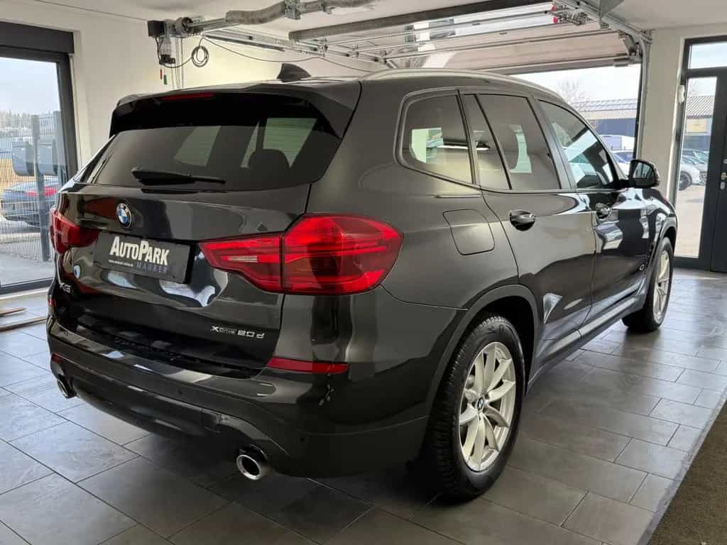 BMW X3 xDrive 20 d*Kamera*HU Neu 03/2021-photo-11