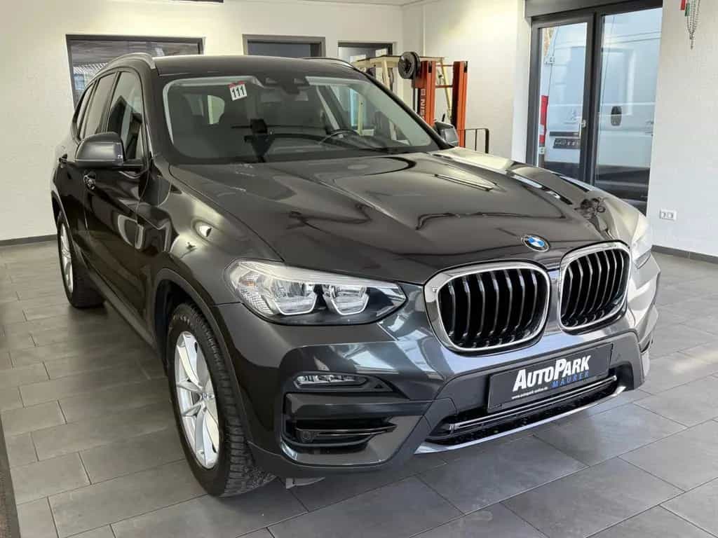 BMW X3 xDrive 20 d*Kamera*HU Neu 03/2021-photo-6