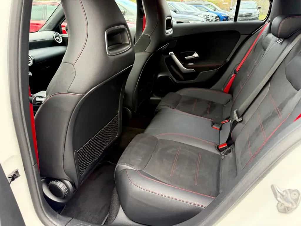 Mercedes-Benz A-Class 35 AMG 4Matic /NAVI/LED/CAM/GARANTIE/ 10/2019-photo-11