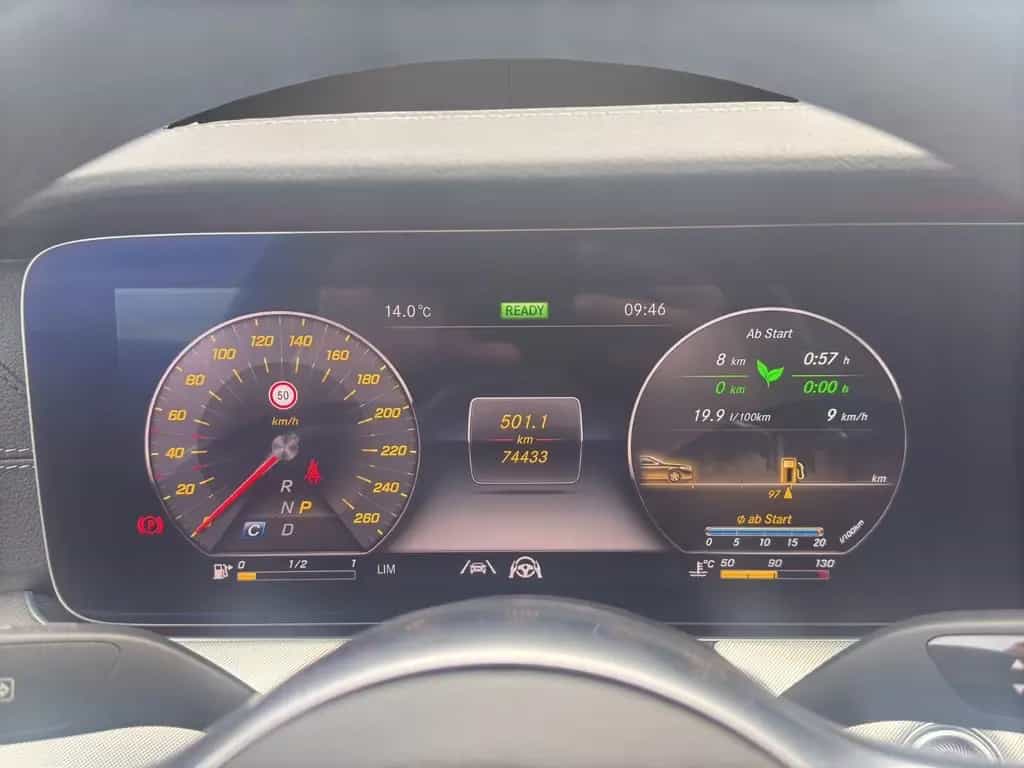 Mercedes-Benz E-Class Coupe AMG-LINE*DISTR+*360°KAM*BURMESTER* 09/2019-photo-17