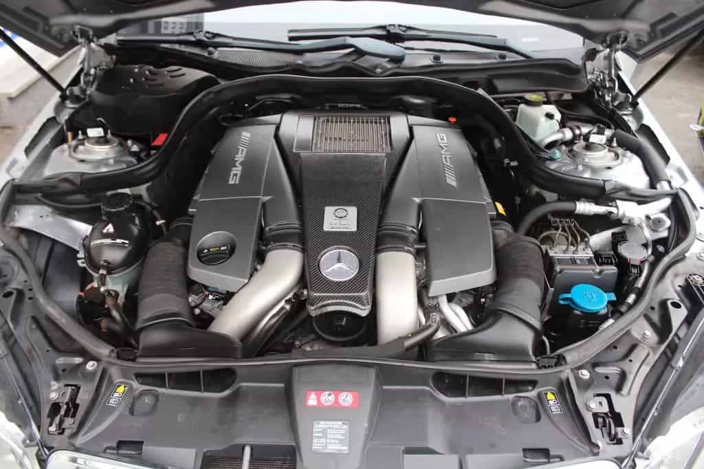 Mercedes-Benz E 63 AMG T Exklusiv Nachtsicht*Panorama*Distroni 11/2011-photo-29