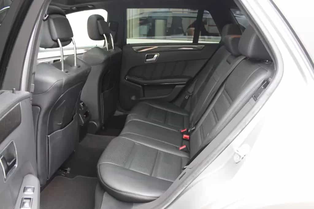 Mercedes-Benz E 63 AMG T Exklusiv Nachtsicht*Panorama*Distroni 11/2011-photo-8