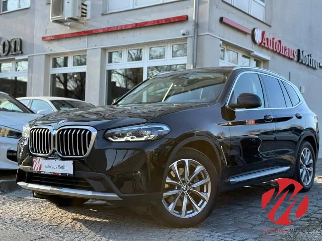 BMW X3 xDrive 30 d PANO NAVI KAMERA LED  Keyless 10/2022-photo-1