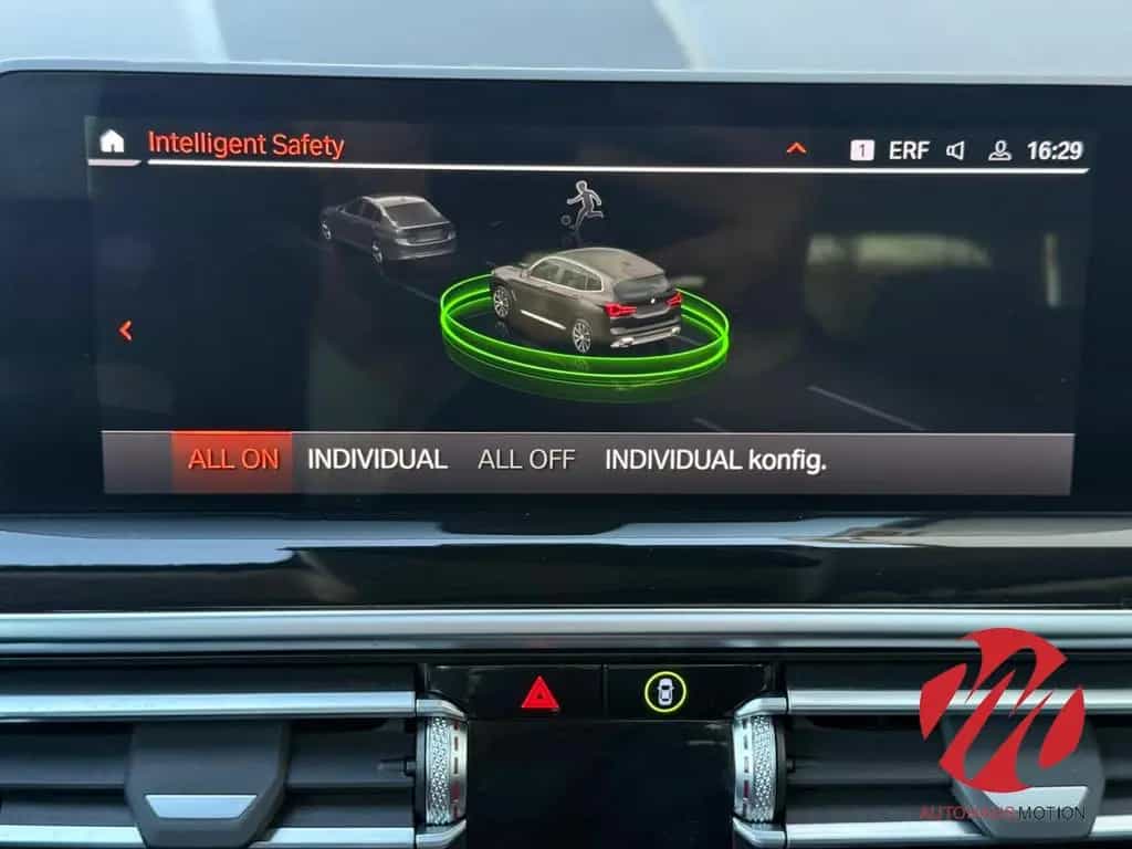 BMW X3 xDrive 30 d PANO NAVI KAMERA LED  Keyless 10/2022-photo-29