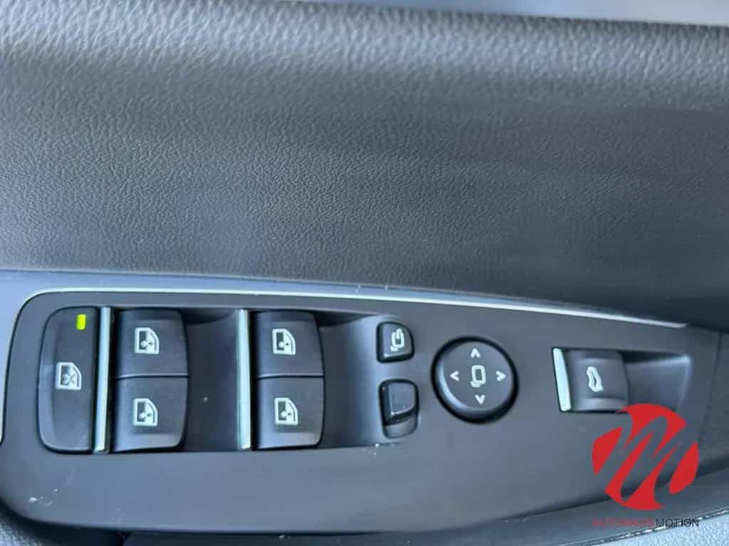 BMW X3 xDrive 30 d PANO NAVI KAMERA LED  Keyless 10/2022-photo-36