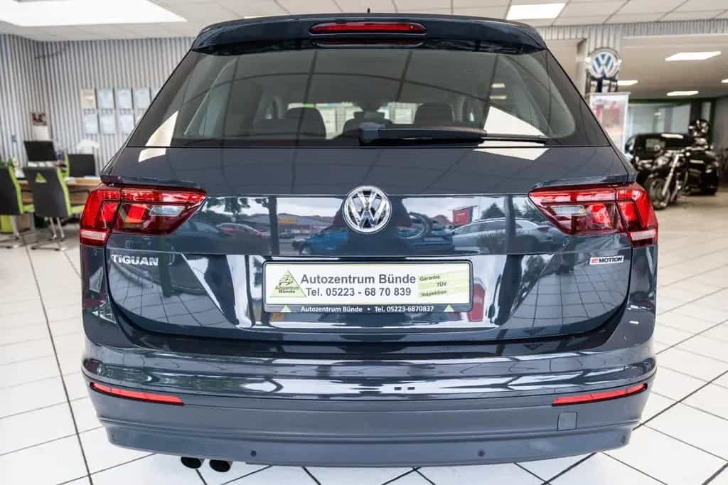 Volkswagen Tiguan 4Motion 1.4 Benzin Automatik AHK Navi PDC 05/2018-photo-10