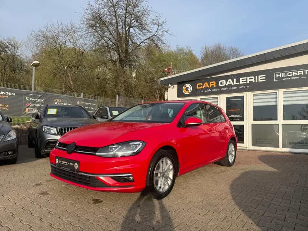 Volkswagen VW Golf 7 Comfortline *DSG*LED*AHK*KLIMA*CARPLAY 06/2019-photo-0