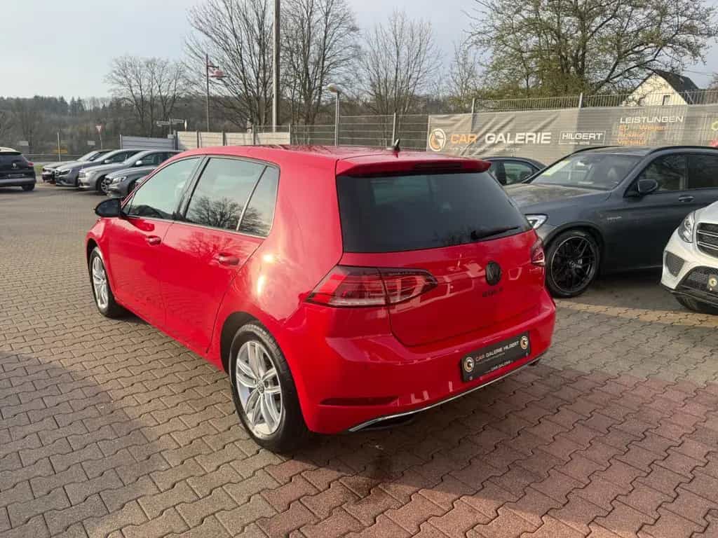 Volkswagen VW Golf 7 Comfortline *DSG*LED*AHK*KLIMA*CARPLAY 06/2019-photo-2