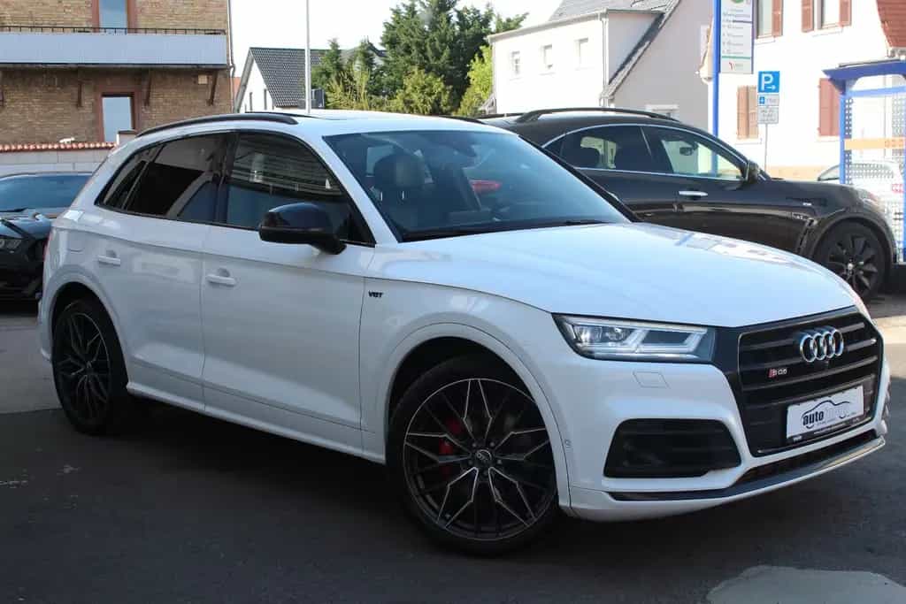 Audi SQ5 3.0 V6 TFSI quattro Navi*Memory*HuD*Pano*LED 07/2019-photo-3