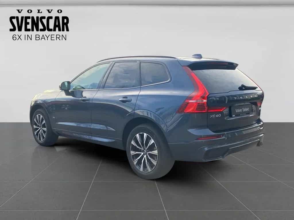 Volvo XC60 Plus Dark B4 Benzin StandHZG AHK Navi Leder 10/2023-photo-2