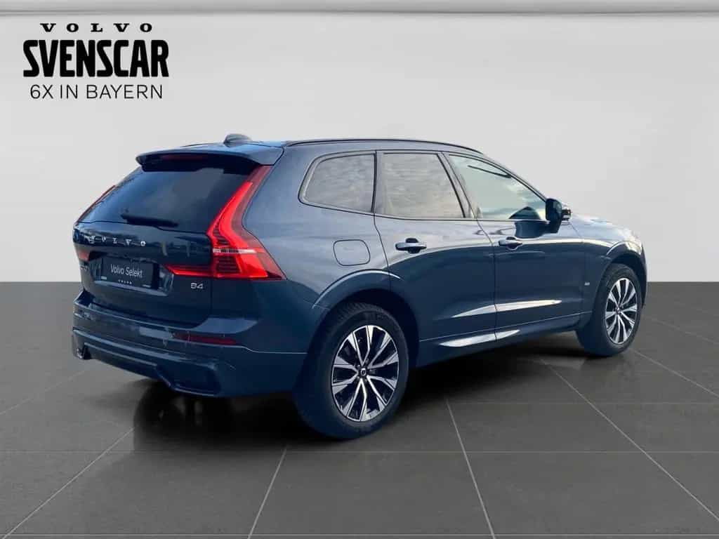 Volvo XC60 Plus Dark B4 Benzin StandHZG AHK Navi Leder 10/2023-photo-4