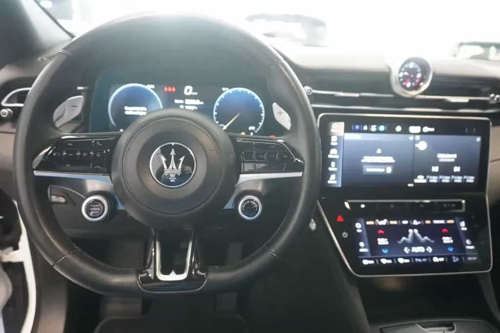 Maserati Grecale GT Aut. 4WD/LED/360° 12/2022-photo-10