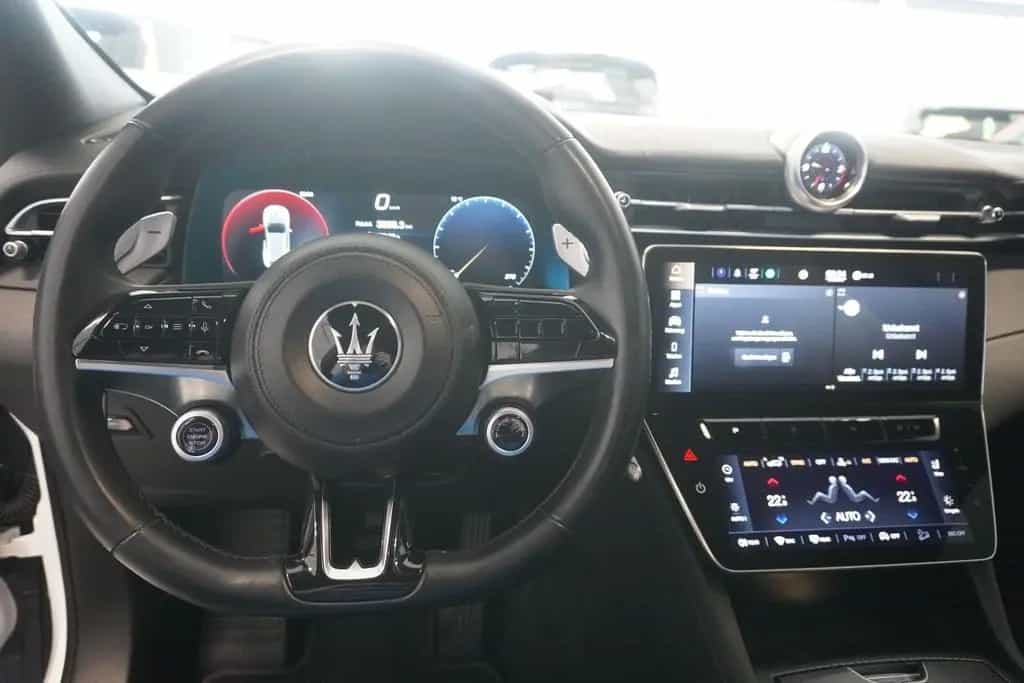Maserati Grecale GT Aut. 4WD/LED/360° 12/2022-photo-11