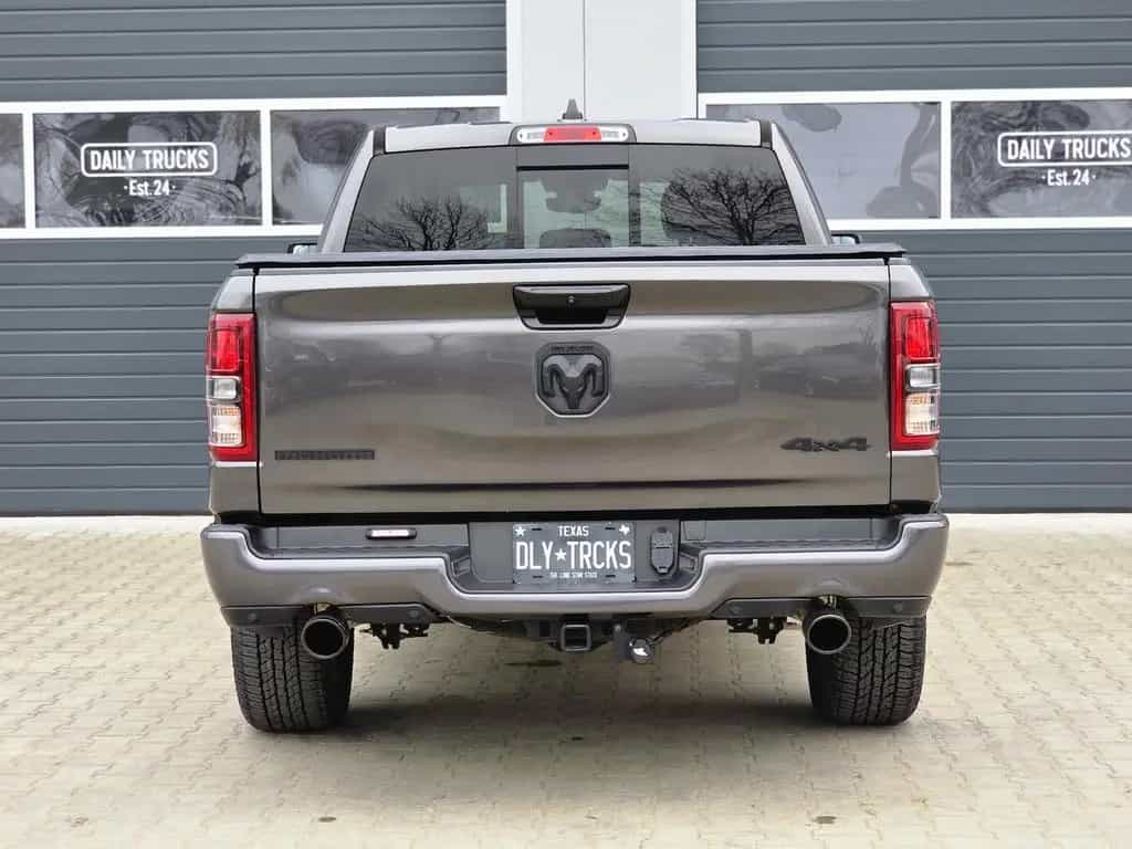 Dodge RAM 1500 5.7 4x4 Bighorn Night Kamera 12´´ PDC 10/2023-photo-11