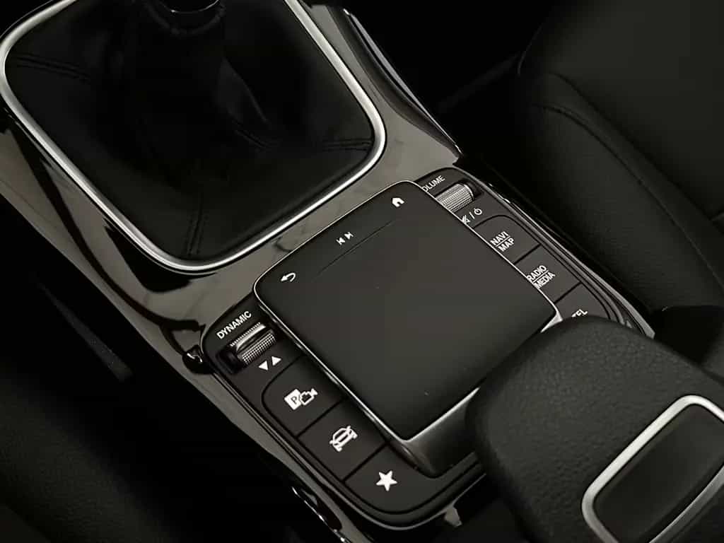 Mercedes-Benz A-Class *Navi,Kamera,Tempomat,LED,Carplay,Sitzh.* 06/2022-photo-17