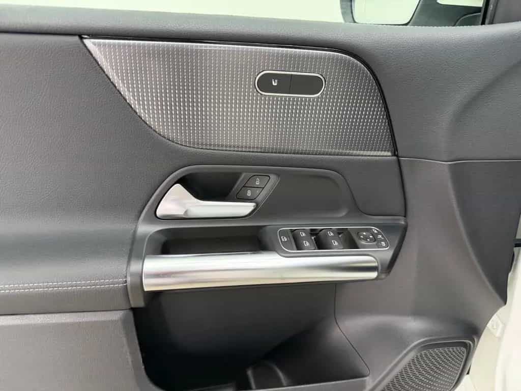 Mercedes-Benz B-Class 200 7G-DCT Progressive+LED+NAVI+ANHÄNGERKUPPL. 08/2019-photo-27