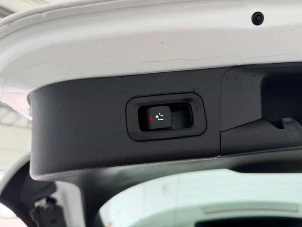 Mercedes-Benz B-Class 200 7G-DCT Progressive+LED+NAVI+ANHÄNGERKUPPL. 08/2019-photo-34