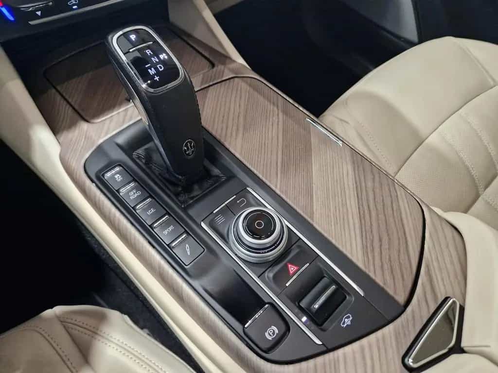 Maserati Levante S GranSport, 21 Zoll, ACC, Panorama, AHK 03/2019-photo-16