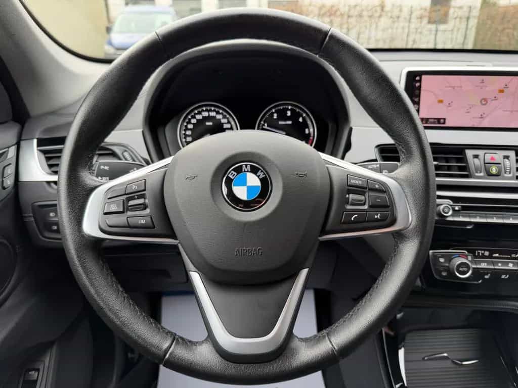 BMW X1 xDrive 20 d Sport Line TEMPO|AHK|LED 12/2019-photo-13