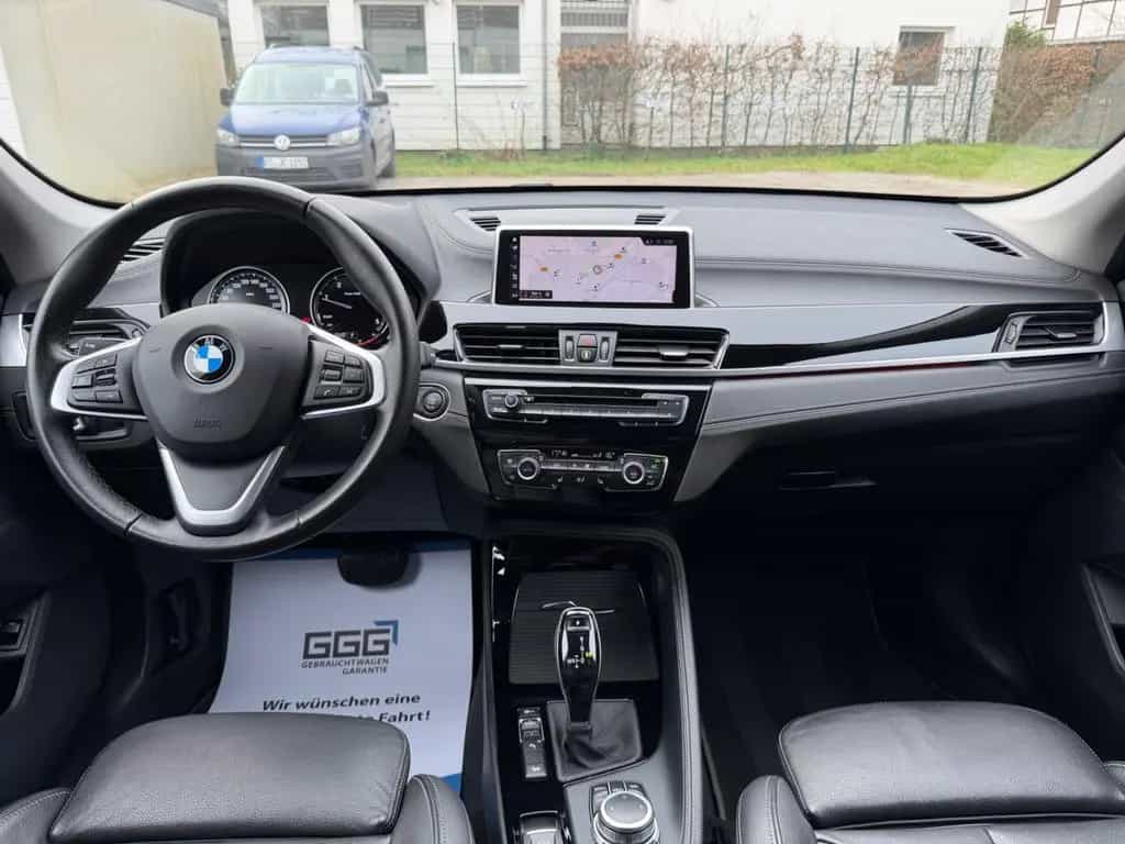 BMW X1 xDrive 20 d Sport Line TEMPO|AHK|LED 12/2019-photo-17
