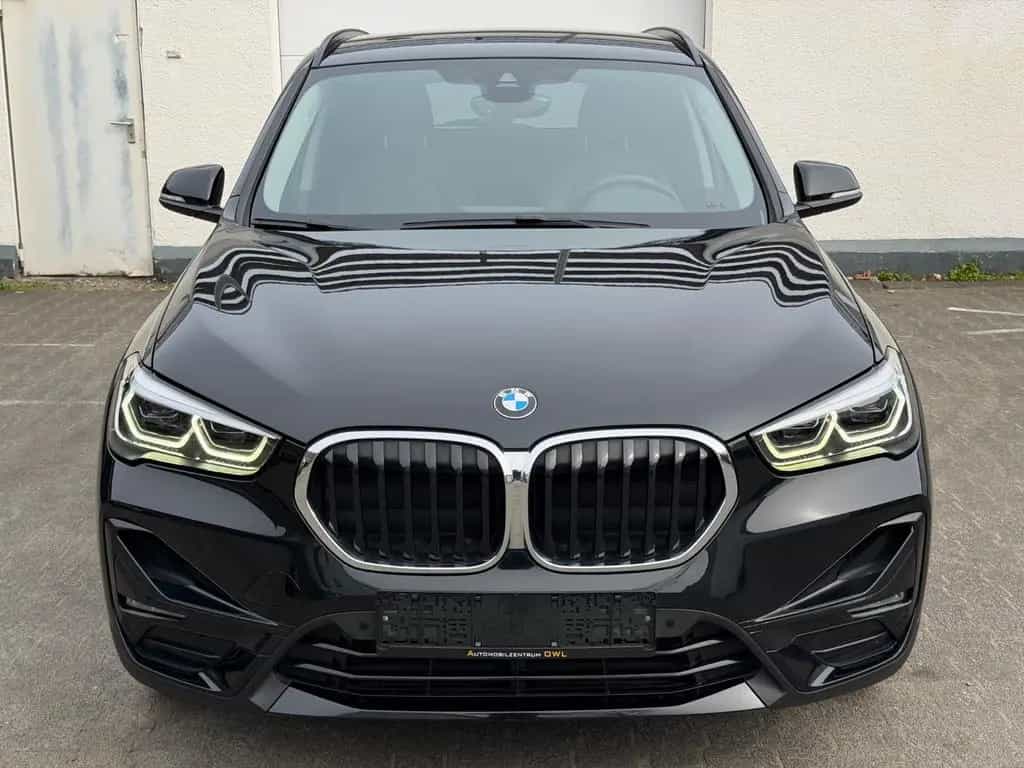 BMW X1 xDrive 20 d Sport Line TEMPO|AHK|LED 12/2019-photo-7