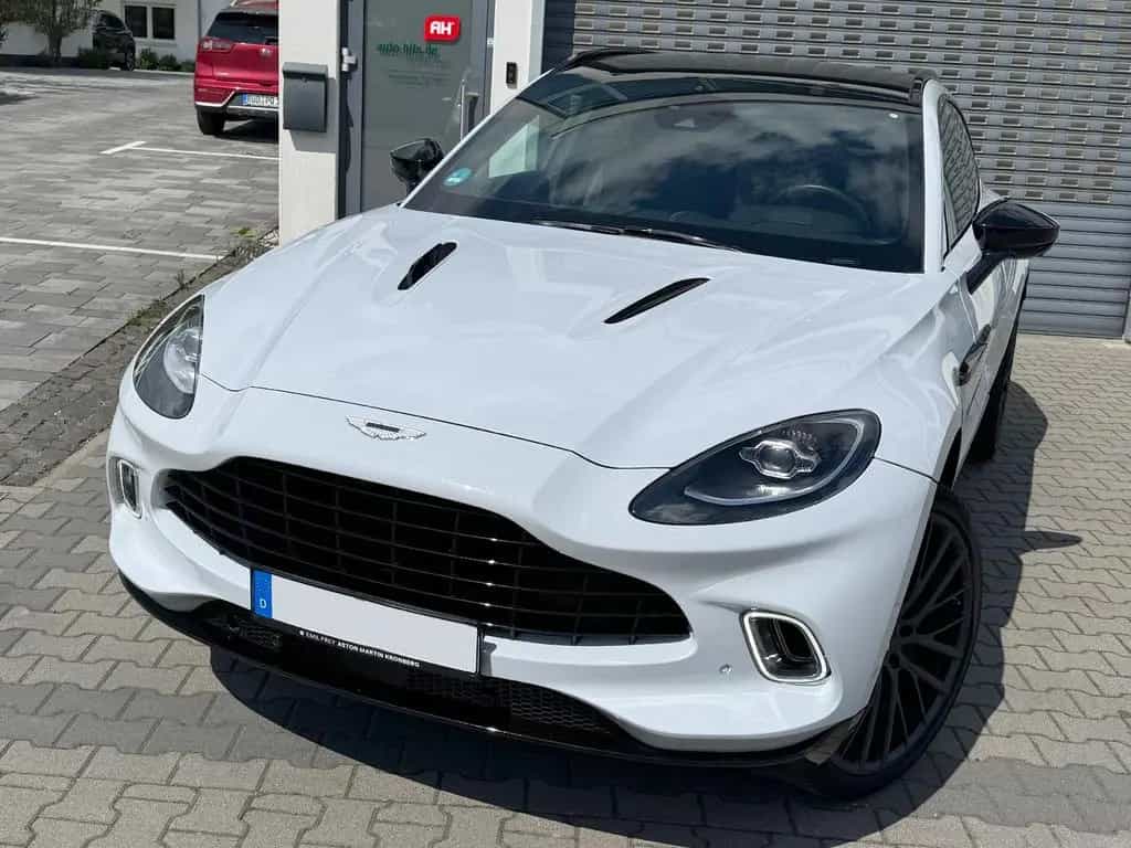 Aston Martin DBX 550 23 Zoll Sportauspuff Black Pack Panorama 04/2023-photo-25