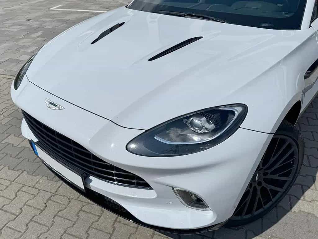 Aston Martin DBX 550 23 Zoll Sportauspuff Black Pack Panorama 04/2023-photo-27