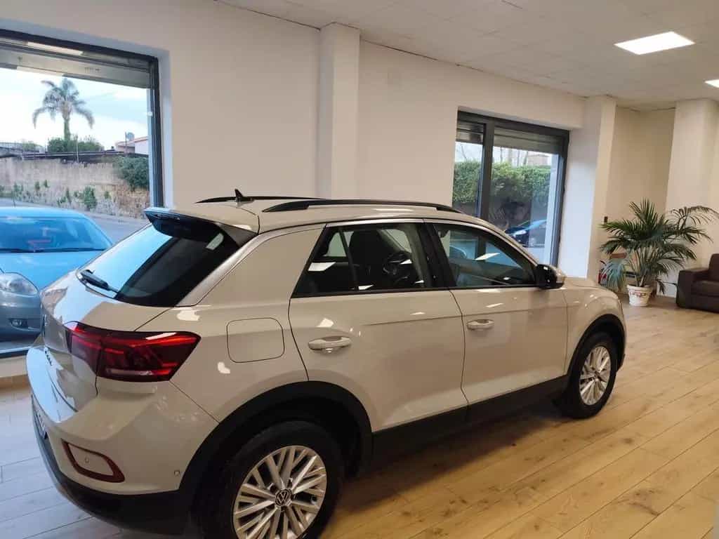 Other Other Volkswagen T-Roc 1.0 TSI Life 03/2024-photo-3