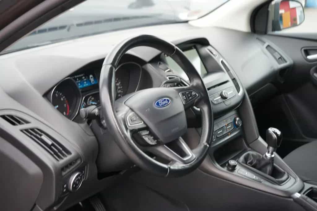 Ford Focus 1,0 EcoBoost 92kW Business Turnier 07/2017-photo-14