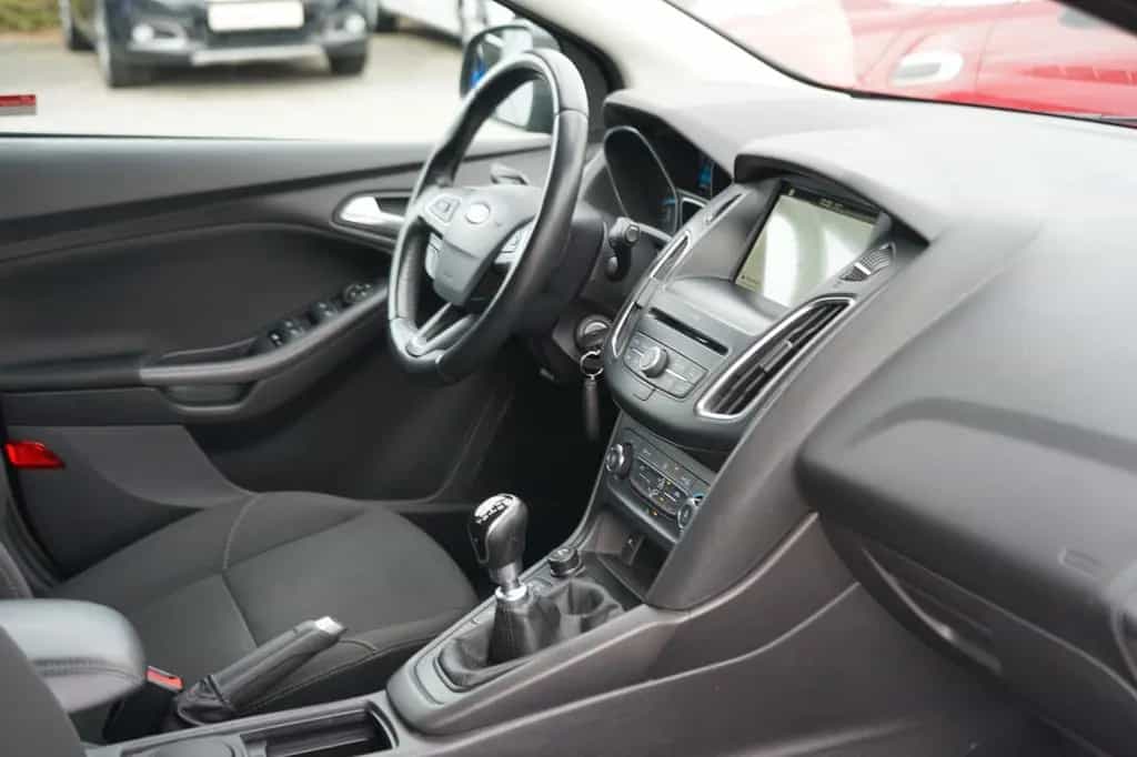 Ford Focus 1,0 EcoBoost 92kW Business Turnier 07/2017-photo-16