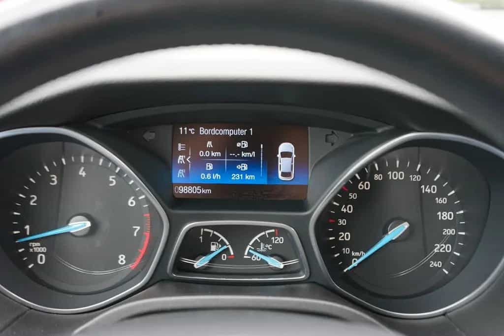 Ford Focus 1,0 EcoBoost 92kW Business Turnier 07/2017-photo-18