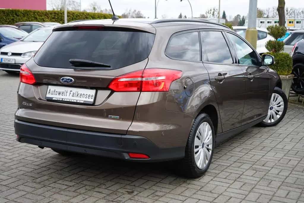 Ford Focus 1,0 EcoBoost 92kW Business Turnier 07/2017-photo-9
