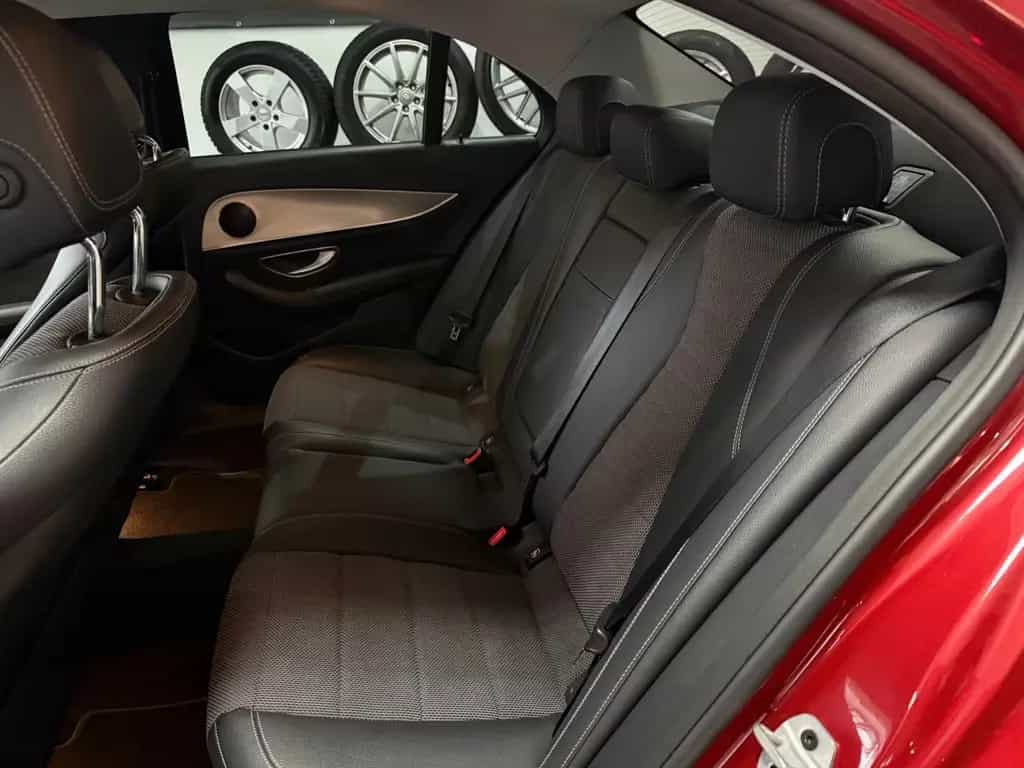 Mercedes-Benz E-Class Limousine Avantgarde *AHK*MULTIBEAM*NIGHT* 09/2018-photo-16