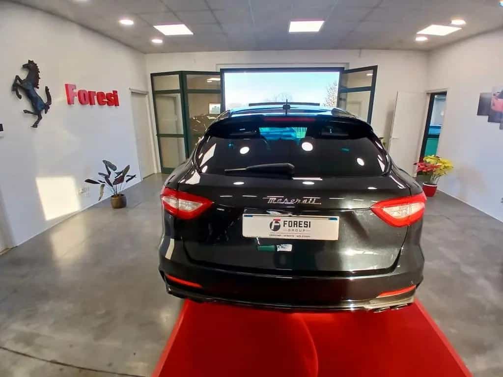 Maserati Levante V8 580 CV AWD Trofeo 06/2020-photo-5