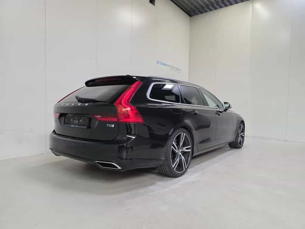 Volvo V90 2.0 T4 Benzine Autom. - R Design - Topstaat! 12/2018-photo-2