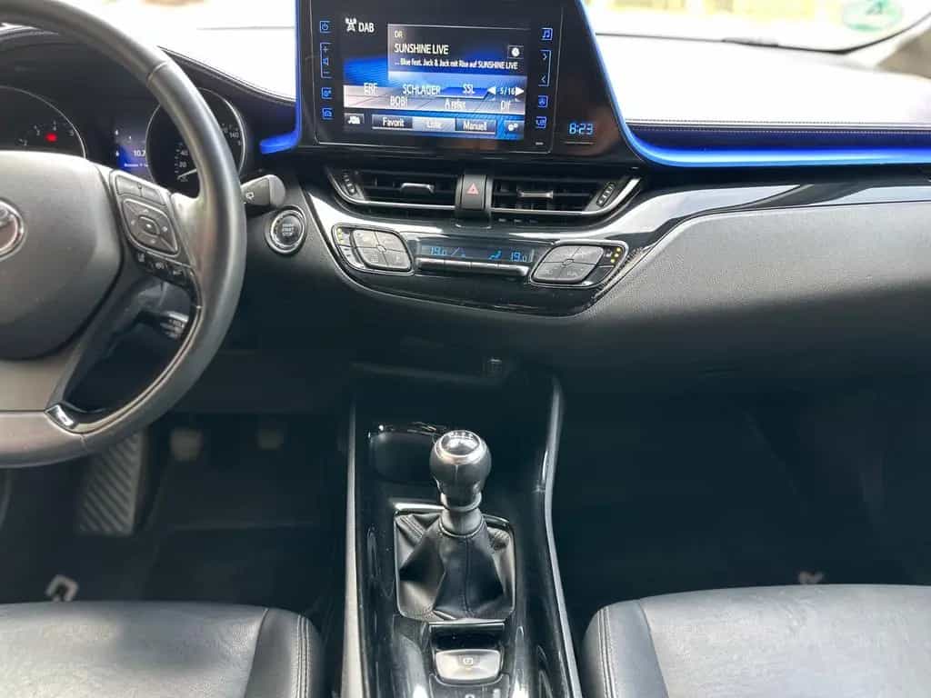 Toyota C-HR Style/Navi/Kamera/Leder/Spur/Led/R18 01/2018-photo-17