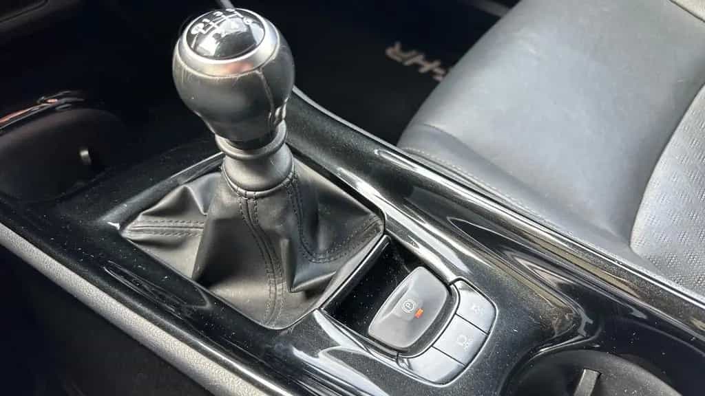Toyota C-HR Style/Navi/Kamera/Leder/Spur/Led/R18 01/2018-photo-28