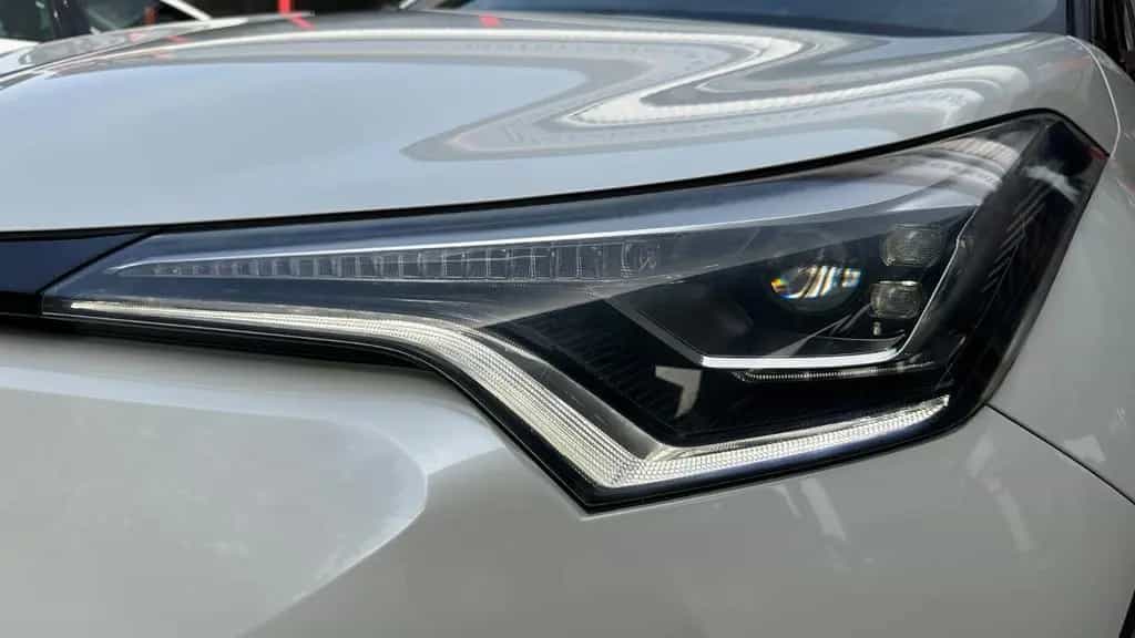 Toyota C-HR Style/Navi/Kamera/Leder/Spur/Led/R18 01/2018-photo-33