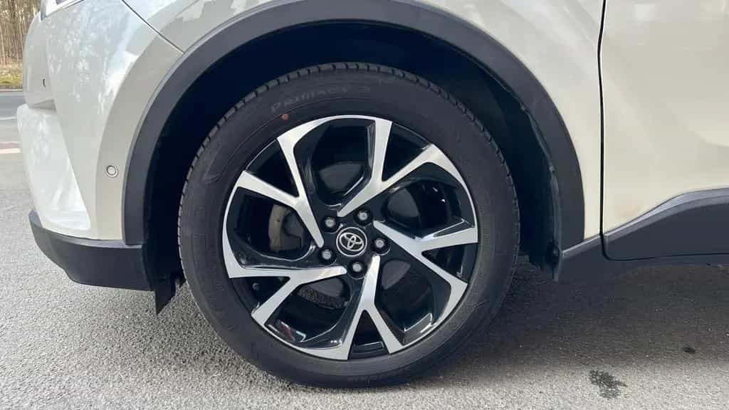 Toyota C-HR Style/Navi/Kamera/Leder/Spur/Led/R18 01/2018-photo-37