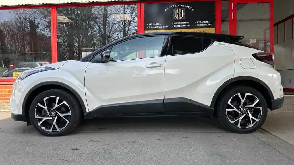Toyota C-HR Style/Navi/Kamera/Leder/Spur/Led/R18 01/2018-photo-5