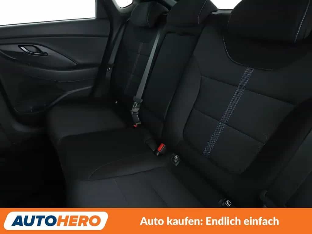 Hyundai i30 Fastback 2.0 T-GDI N Performance Aut*NAVI* 02/2024-photo-13