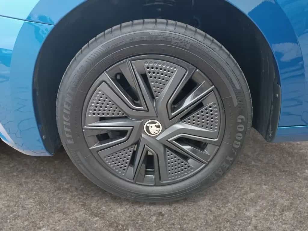 Skoda Fabia 1.5 TSI DSG Ambition *LED*App-Connect*Sitz 08/2022-photo-13
