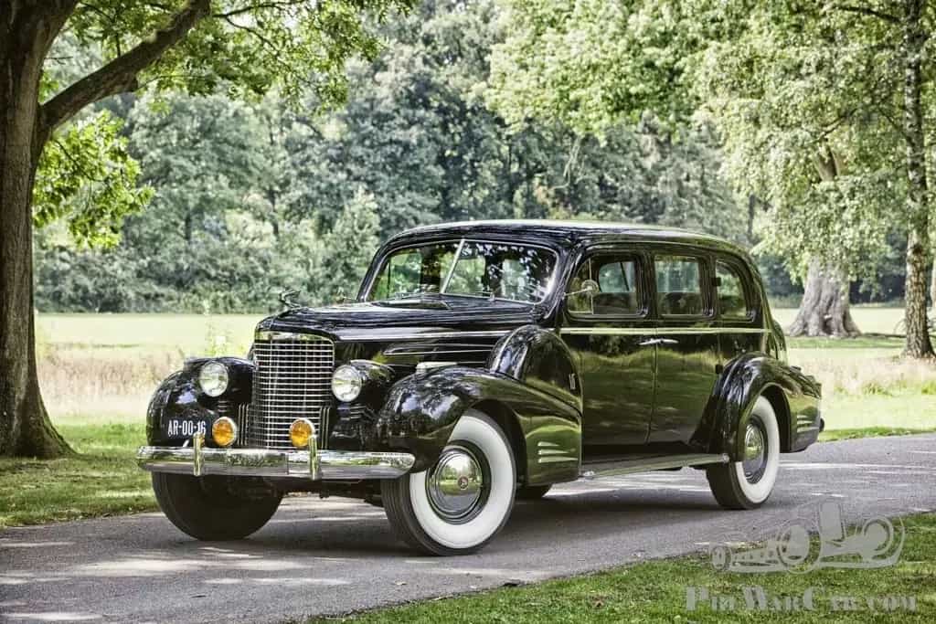 Cadillac Fleetwood 9019 V16 1939 06/1939-photo-0