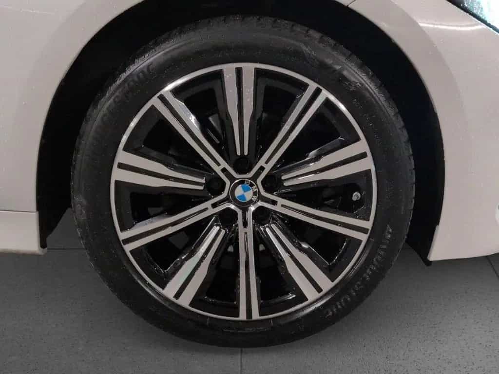 BMW 320 d xD Tour LivePlus Stop&Go SpoSi StndHz AdLED 09/2022-photo-16